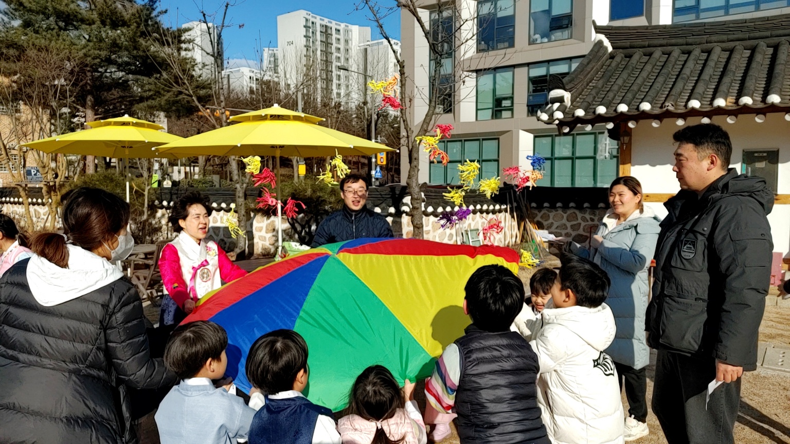 1.25 (세시풍속)을사년 설날 한마당-설날 전래놀이 마당 (7).jpg